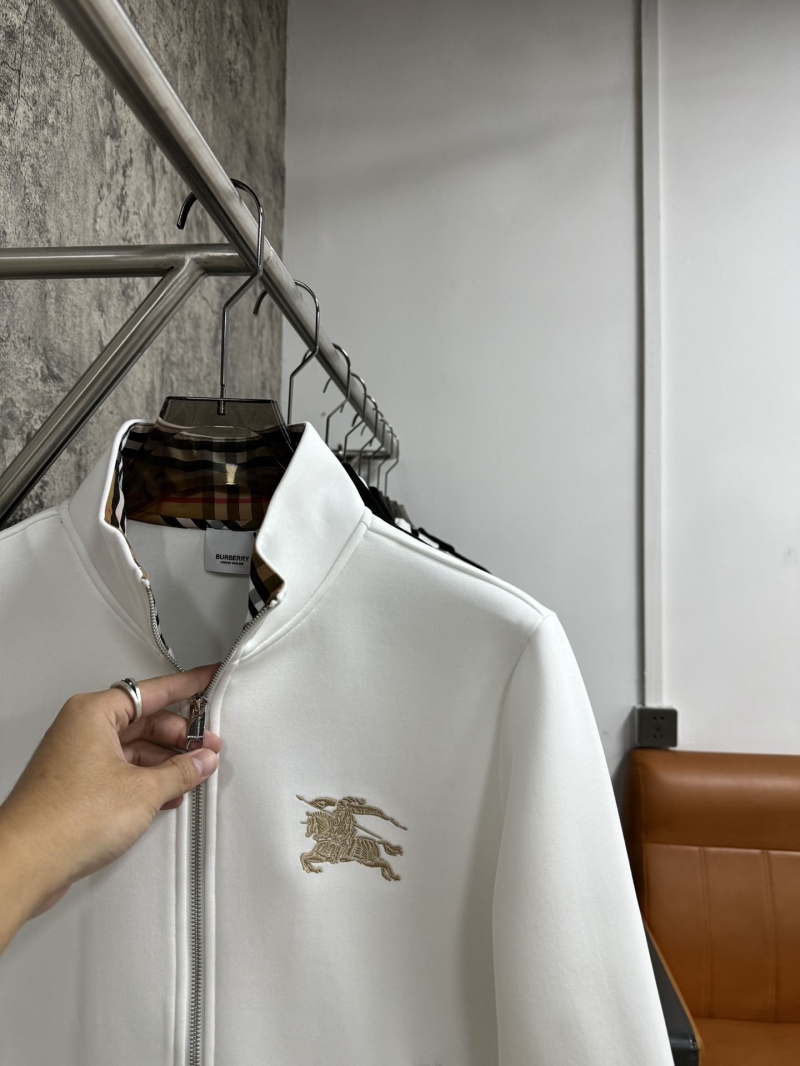 Bv*b*rry outwear